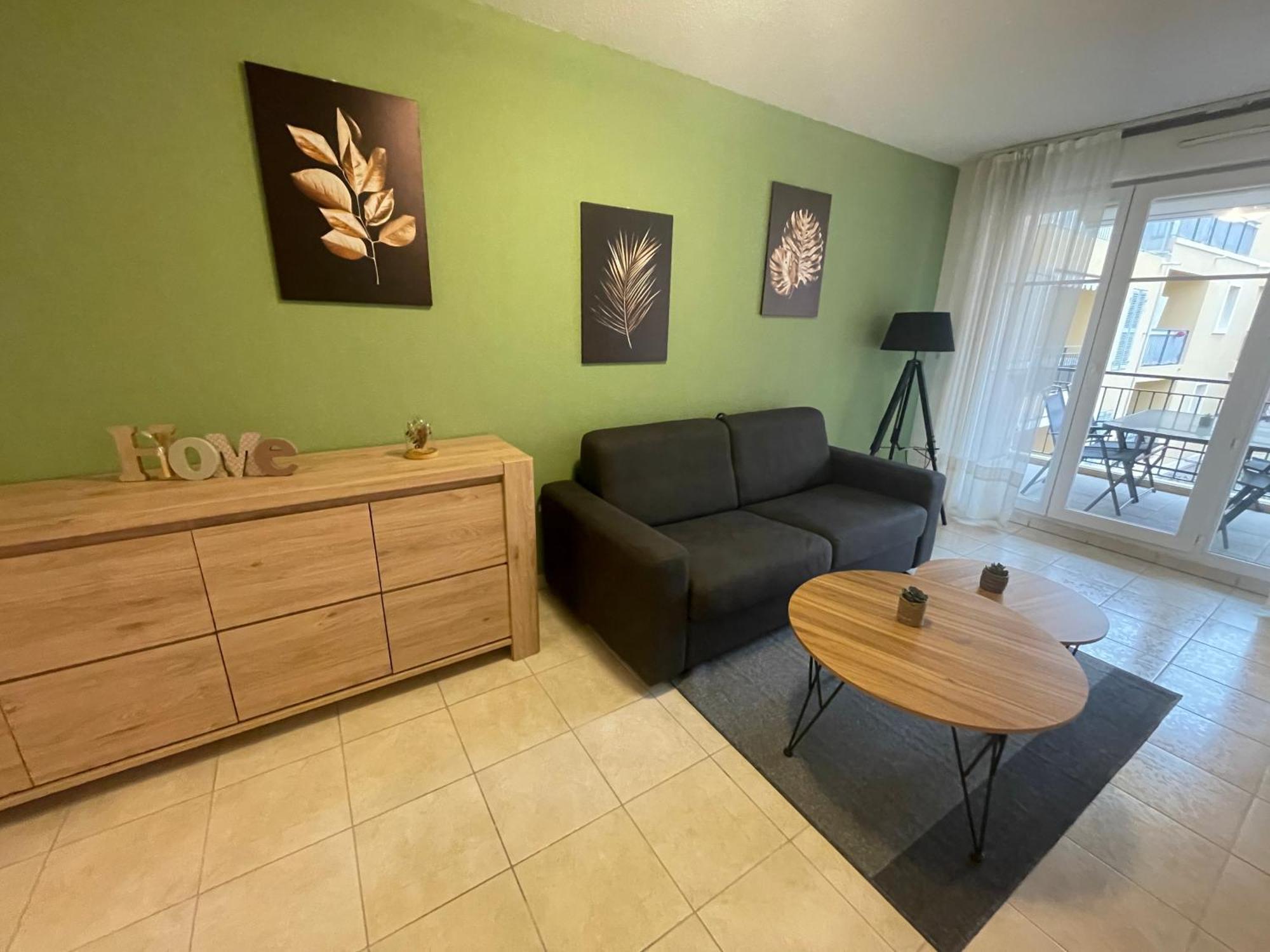 Royal Plazza, Beau T2 Centre Ville, Parking Μεντόν Εξωτερικό φωτογραφία